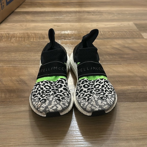 Stella McCartney UltraBoost X3D Knit' Leopard Print Sneakers - Picture 2 of 4